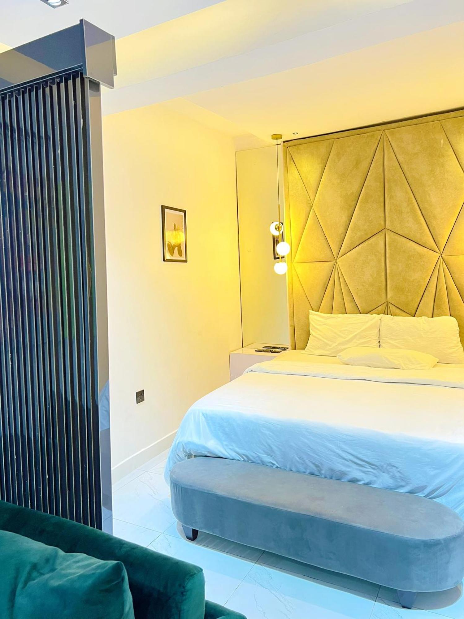 Austra Hotels And Apartments Maitama Abuja Exterior foto