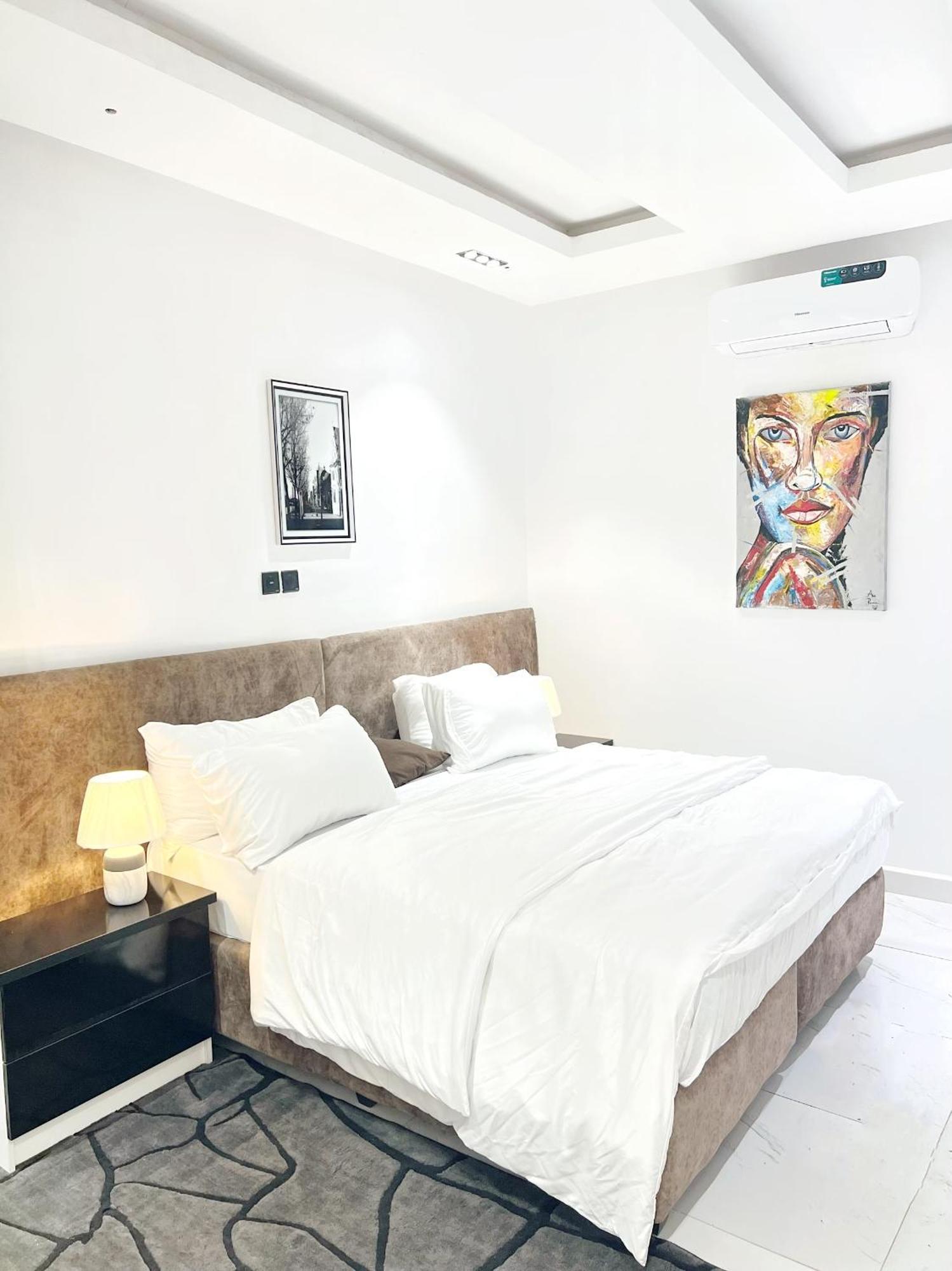 Austra Hotels And Apartments Maitama Abuja Exterior foto