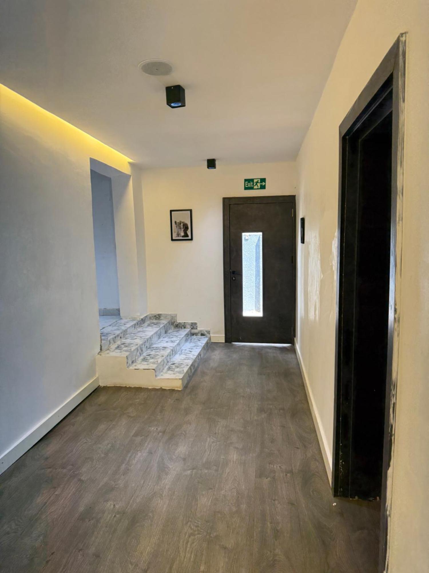 Austra Hotels And Apartments Maitama Abuja Exterior foto